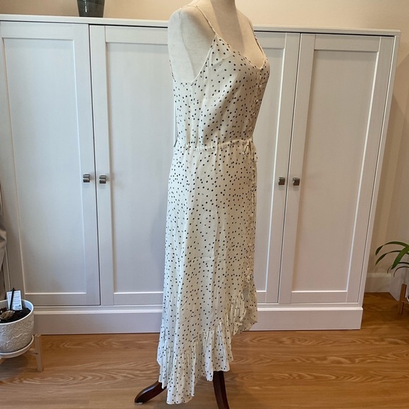 NWT Rails Frida Button Front Ruffle polka Dots Midi Dress Size XS - Picture 7 of 12